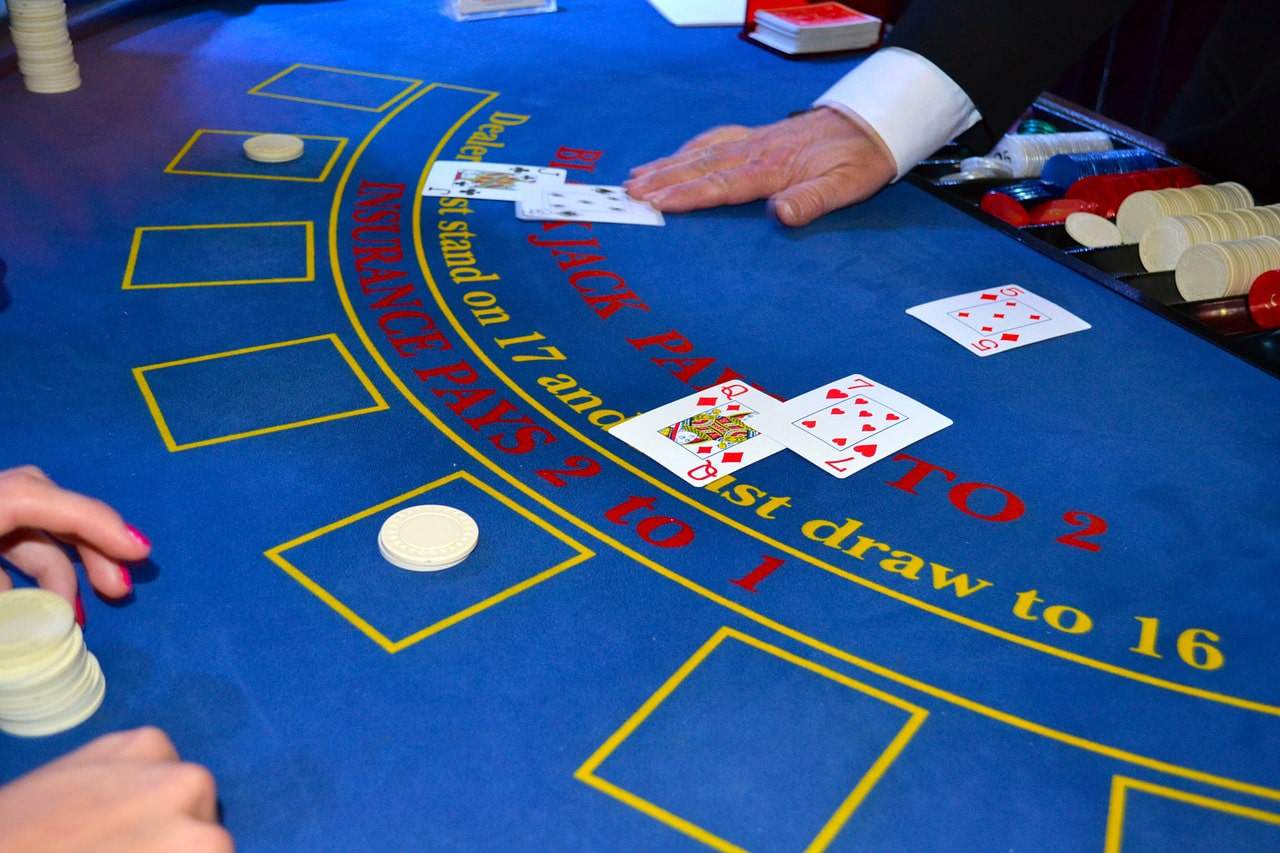 Game Poker là gì? Cách chơi và luật chơi Poker online cơ bản